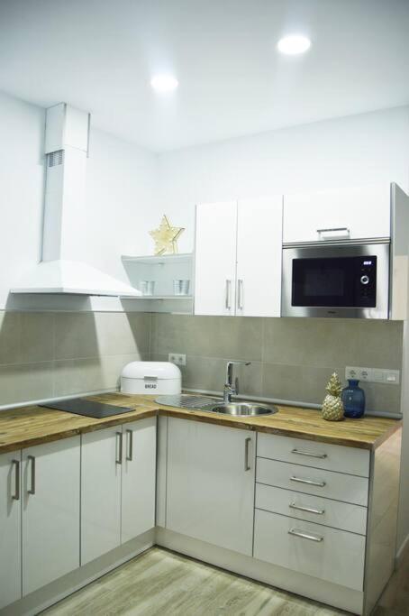 Apartamento Ana'S Cerca Del Parque Tecnologico Málaga Exterior foto